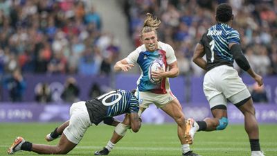 Les Bleus beat Fiji in rugby sevens for France’s first gold medal of Paris Games