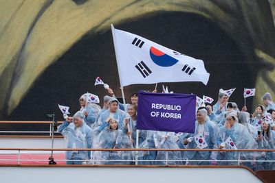 Olympic organizers apologize for introducing South Korean athletes as North Korea