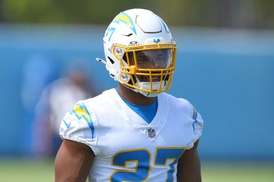 Chargers training camp notes: Rashawn Slater, J.K. Dobbins leave practice early