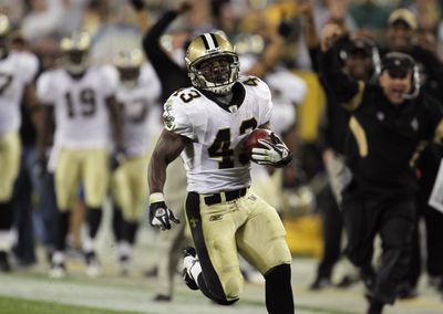 Darren Sproles’ punt return TD is the Saints Play of Day 43