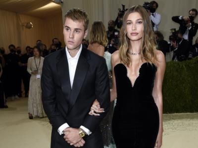 Justin Bieber Shares Sweet Pics From Hailey Bieber's Pregnancy