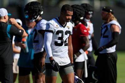 Jaguars CB Tyson Campbell misses camp team drills with ankle injury