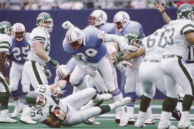 Former Oilers nose tackle Doug Smith dead at 64