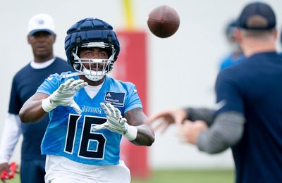 NFL analyst urges Titans to trade WR Treylon Burks for peanuts