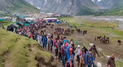 Amarnath Yatra: Another batch of pilgrims leaves for Amarnath shrine