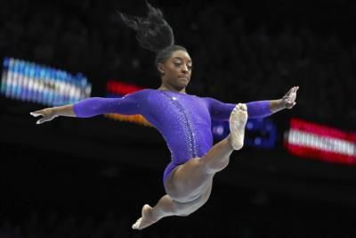 Simone Biles Shines Despite Ankle Pain In Gymnastics Qualifiers