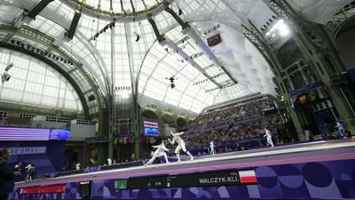 Olympic Fencing at Grand Palais Boasts an Incredible View