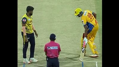 'Headmaster' Ravichandran Ashwin receives 'Mankad warning' in TNPL 2024 game - Watch