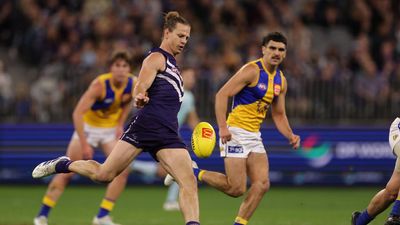 Dockers bid to clear Fyfe for crunch clash with Bombers