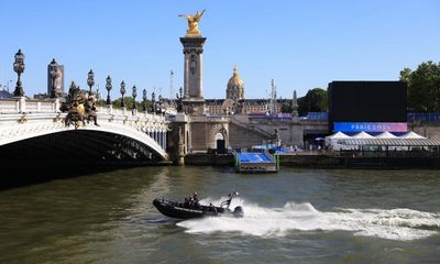 British triathletes have prepared for everything but are at the mercy of pollution in Seine