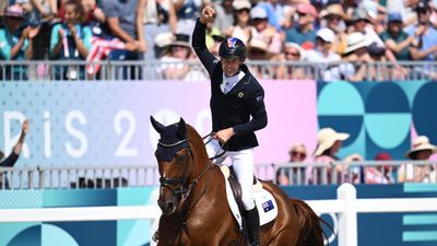Aussie Chris Burton grabs eventing silver on gift horse