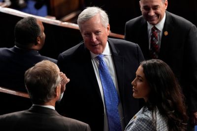 Mark Meadows takes fight to have Georgia election interference charges tossed to the Supreme Court