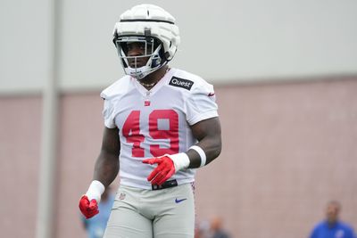 Giants’ Matthew Adams showed up to team meetings in full pads