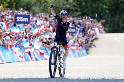 Tom Pidcock overcomes early puncture to win cross-country mountain bike gold at Paris Olympics