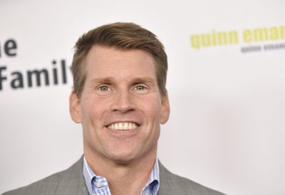 NBC’s Scott Hanson somehow injured his hand during an enthusiastic Olympics ‘Gold Zone’ call