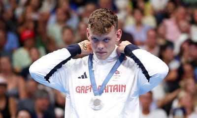 Matt Richards misses out by fingertip to Popovici as gold eludes Team GB in pool