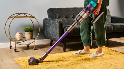 Dyson Gen5detect review: a heavy-duty vacuum in more ways than one