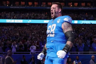 Taylor Decker contract extension locks open the Lions offensive window