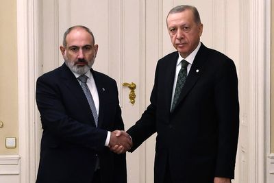 Turkish and Armenian special envoys resume talks aimed at reconciliation and reopening the border