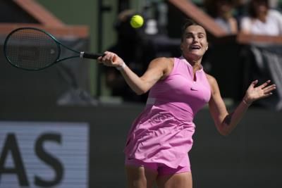 American Emma Navarro Upset In Third Round Of Tennis Singles