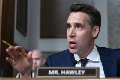 Senator Hawley Clashes With Secret Service Director In Hearing
