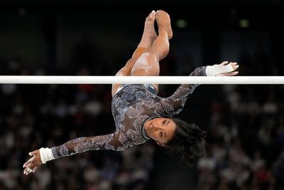 Simone Biles and Team USA take aim at gold in the women's gymnastics team final