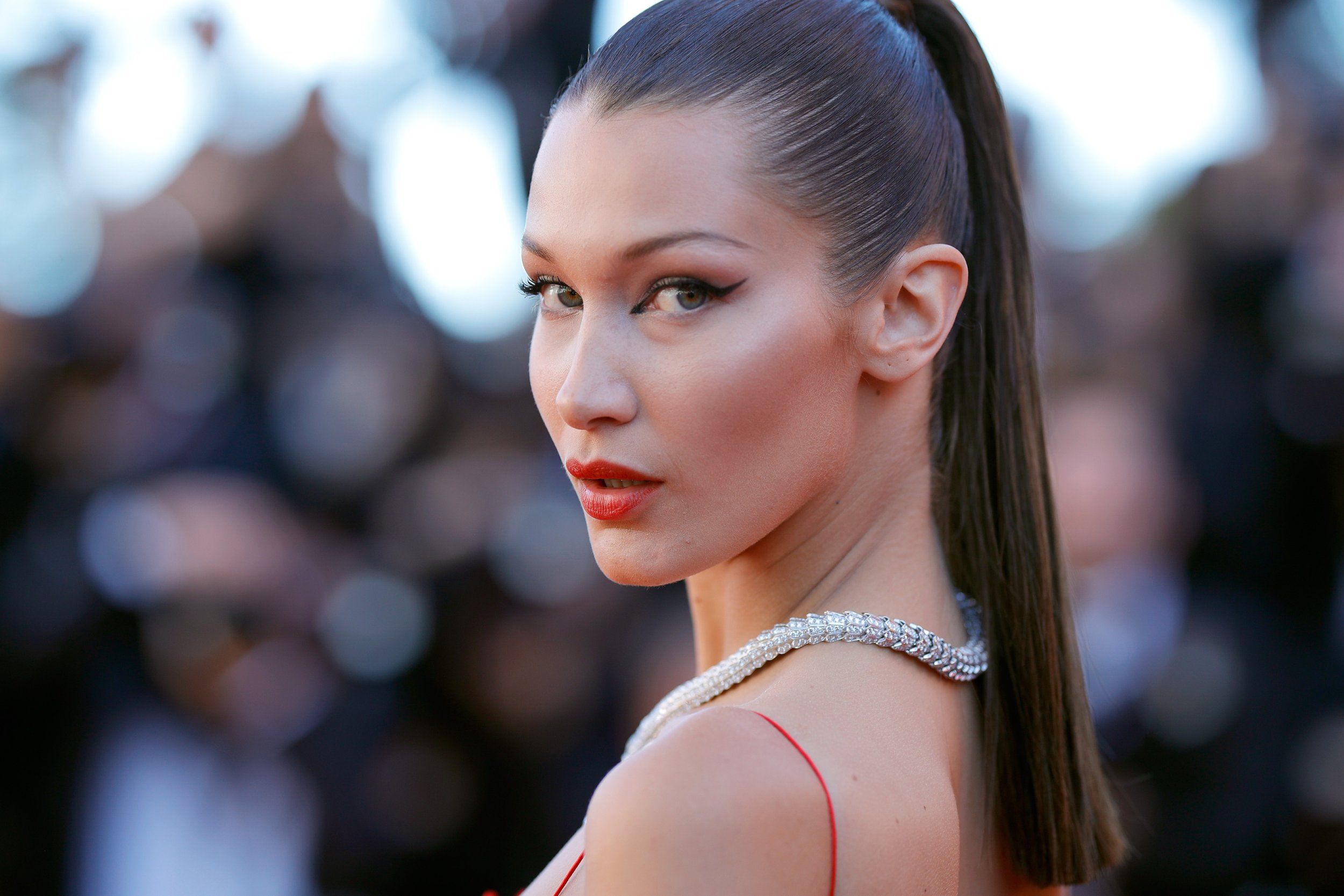 Bella Hadid Net Worth: How Much Does The Supermodel…