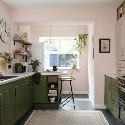 Small kitchen ideas – 37 ways to make a compact cooking space practical and pretty