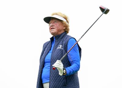 Still smoking and now 85, JoAnne Carner has weekend dreams as U.S. Senior Women’s Open approaches