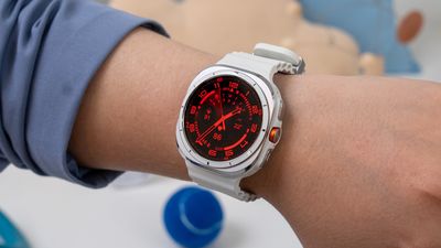 First the bezel, now the finish — another flawed Galaxy Watch Ultra found in the wild