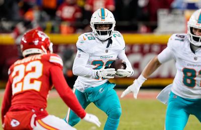 How to address Miami Dolphins RBs in fantasy football drafts