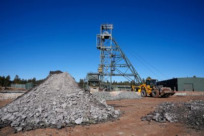 Navajo Nation plans to test limit of tribal law preventing transportation of uranium on its land