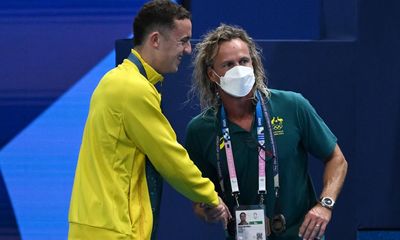 Olympic swimmers wear masks as concerns over Covid rise across camps