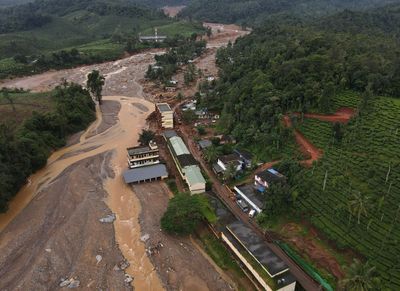 Kerala landslides death toll hits 151, many missing as rain hampers rescue