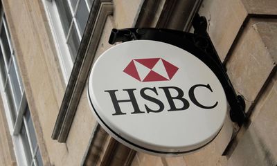 HSBC shareholders to receive further $4.8bn as profits rise