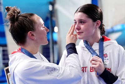 Andrea Spendolini-Sirieix and Lois Toulson mount fight back to bag GB bronze