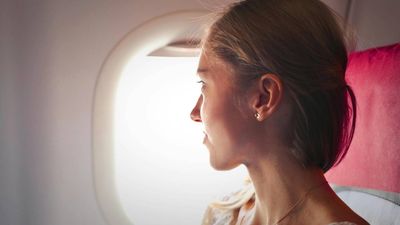 Flight attendant reveals 7 tips for combatting jet lag