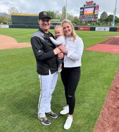 Family Joy: A Heartwarming Moment Captured