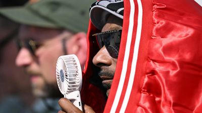 Snoop Dogg delights crowd at sizzling Olympic beach volleyball tournament