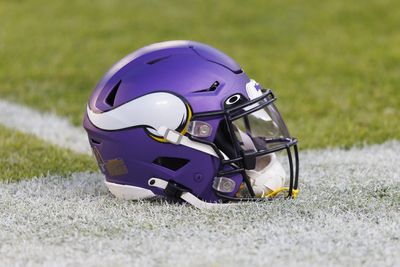 Vikings get a win projection from Minnesota Governor Tim Walz