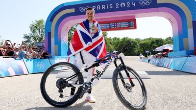 String spokes and hairspray – Tom Pidcock's Olympic mechanic reveals the secrets behind the gold medal-winning XC bike