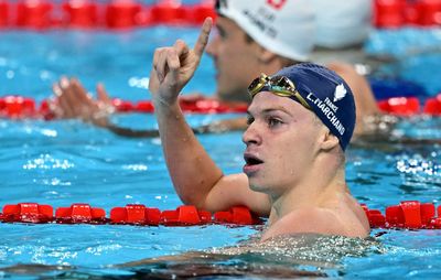 1 wild photo shows how much ground Olympic swimmer Léon Marchand made up to win gold