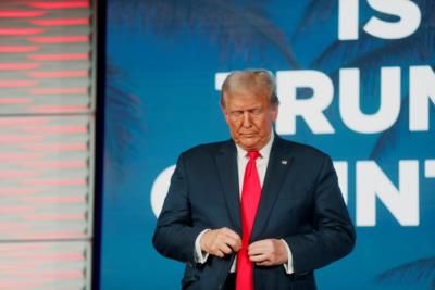 Sen. JD Vance Defends Trump, Criticizes VP Harris At NABJ