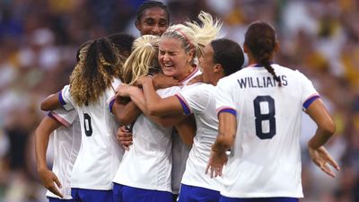 USWNT Prioritizes Momentum, Rolls Through Group Stage at Paris Olympics