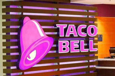 Yo Quiero AI? Taco Bell set to roll out automated drive-thru ordering at many restaurants