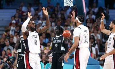 LeBron James, Anthony Davis highlights from USA win over South Sudan