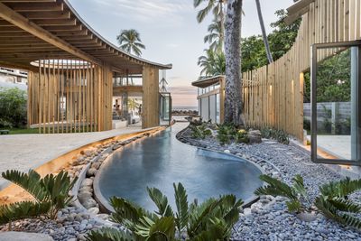 A contemporary beachfront house makes waves in Salvadorian surfers’ paradise