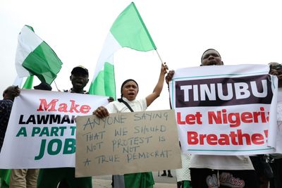 Nigeria Police Fire Tear Gas On Hardship Protests