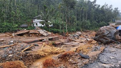 In Chooralmala, a haunting fear, shouts of rescuers and the roar of a raging river