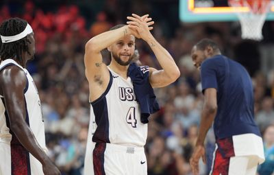 Watch: Steph Curry dishes smooth lob to Jayson Tatum for dunk vs. South Sudan